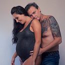 Fotografías y Edición de Embarazada. Un proyecto de Fotografía de estudio y Fotografía de retrato de Patricio Peñas - 01.03.2020