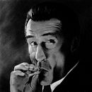 Retrato a grafito de Robert DeNiro. Drawing, Pencil Drawing, Artistic Drawing, Portrait Drawing, Realistic Drawing, and Traditional illustration project by Jordi Castells Navarro - 04.23.2020