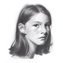 Mi Proyecto del curso: Retrato realista con lápiz de grafito. Un progetto di Belle arti, Disegno, Disegno a matita, Disegno artistico, Disegno di ritratti e Disegno realistico di Blanca González - 11.05.2020