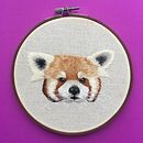 Needle painting para principiantes - Panda Rojo. Projekt z dziedziny  Haft, Ilustracja naturalist i czna użytkownika Alejandra Vélez - 12.05.2020