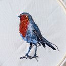 Mi Proyecto del curso: Pintar con hilo: técnicas de ilustración textil. Un proyecto de Bordado de Claudia Godoy - 17.05.2020