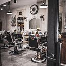 Estas son mis Stories para un negocio de Barberia @autenticabarberianapoli , localizado en Napoli🇮🇹 ( que pena que no pude mostrar mis otras stories cool que hice  con gif . Un progetto di Comunicazione, Pubblicità e Social media di Elizabeth Condori - 30.05.2020