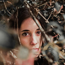 Ramitas en el pelo - teatro . Fine-Art Photograph, Portrait Photograph, Instagram Photograph, and Commercial Photograph project by Marina Montes Ortiz. - 02.16.2018