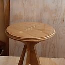 Taburete del curso. . Marcenaria projeto de Yovany López Herrera - 26.06.2020