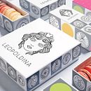 Le Macaron Boutique by Bojana Knezevic. Un progetto di Direzione artistica, Br, ing, Br, identit, Creatività, Progettazione 3D, Design di loghi, Packaging e Illustrazione vettoriale di Bojana Knezevic - 04.07.2020