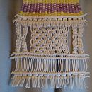 Meu projeto do curso: Introdução ao macramê: criação de um tapete decorativo. Un projet de Macramé de Manuela Braga - 03.08.2020