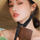 PALETAS DE SOMBRAS (CASCARA DE COCO). Een project van Productontwerp y Grafisch ontwerp van Eugean Ríos - 04.09.2020