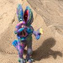 El Kaiju de la caja de arena. Mi Proyecto del curso: Needle felting.. Un proyecto de Art to, Artesanía, Diseño de juguetes y DIY de Mary Paullada - 18.09.2020