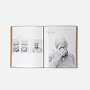 Fotolibro "He sentido arrepentimiento por haber querido tanto". Un proyecto de Diseño editorial, Diseño gráfico, Fotografía artística y Fotografía de retrato de Claudia Herrán Barba - 03.10.2020