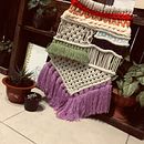 Mi Proyecto del curso: Introducción al macramé: creación de un tapiz decorativo. Een project van Macramé van Claudia Escalante - 10.10.2020