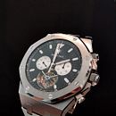 Confessions Of Serial Replica Watch Buyers. Un projet de Photographie publicitaire , et 3D de cuahang donghoreplica - 02.11.2020