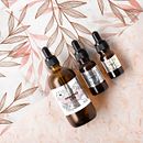 Diseño de etiquetas Amazing Life. Br, ing e Identidade, Criatividade, Design de produtos, e Design gráfico projeto de Veronica Traviesa - 19.05.2019