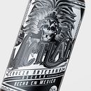 Mictlán; Cerveza Artesanal. Un proyecto de Br, ing e Identidad, Diseño, Diseño de producto, Diseño gráfico, Ilustración tradicional, Ilustración digital y Packaging de María Fernanda Becerril - 26.11.2020
