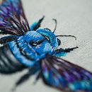 Blue Carpenter Bee. Embroider, and Fiber Arts project by Yulia Sherbak - 11.26.2020