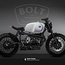 BMW R100 RS. Automotive Design project by Sergio Toribio - 11.26.2020