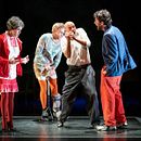 COSTUMES: »Tod eines Handlungsreisenden«, TAK Theatre Liechtenstein. Un progetto di Costume design, Character design e Fashion design di Alexander Grüner - 31.10.2020