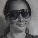 Dibujo a lapiz. La amiga de mi esposa. Un proyecto de Dibujo a lápiz, Dibujo de Retrato y Dibujo realista de Yampier Sardina Esperon - 29.01.2021