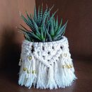 Proyecto final: maceta. Un proyecto de Macramé de Mariel Paredes - 24.02.2021
