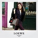 Loewe - Leo Bag: 7 Bloggers, 7 Colours, 7 Days. Br, ing, Identit, Communication, and Events project by Marta Herrero Arias - 12.12.2012