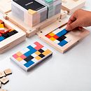 Mnéme. Uma ferramenta lúdica de neuroreabilitação. Design, Design de produtos, e Design gráfico projeto de Albert Margalef - 14.11.2020