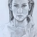 Retrato a Jennifer López. Un progetto di Disegno, Disegno a matita, Disegno artistico, Disegno di ritratti e Disegno realistico di Carlos Saldaña Arjomil - 31.12.2020