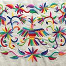 Tenango 80x40cm. Un proyecto de Bordado, Artesanía y Creatividad de Camila Beatriz - 23.06.2020