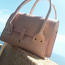 Mi Proyecto del curso: Creación de bolsos de cuero artesanales para principiantes. Un proyecto de Artesanía de Sonia Villalba - 13.04.2021