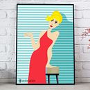 Lámina "Mujer con vestido rojo". Un proyecto de Dibujo e Ilustración digital de Reyes López Martínez - 14.04.2021