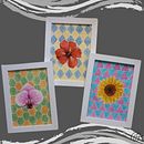 Aquarela botânica decorativa com fundo em mosaico. Watercolor Painting project by Daniella Fernandes - 04.14.2021