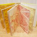 My project in Bookbinding of Your Artwork without Folds course. Un proyecto de Pintura acrílica, Encuadernación, Bordado e Ilustración tradicional de Jaeggi Claudia - 18.04.2021