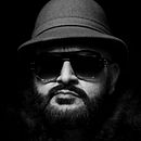 Mi Proyecto del curso: Retrato fotográfico con carácter en blanco y negro. Un proyecto de Fotografía, Fotografía artística, Fotografía de estudio y Fotografía de retrato de jeosm - 27.04.2021