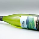 Restyling etiquetas de vino para Condado de Huelva Denominación de Origen. Un proyecto de Diseño gráfico, Ilustración tradicional y Packaging de Ana Sánchez Tejedor - 05.05.2021