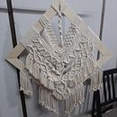 Meu projeto do curso: Introdução à tapeçaria em macramê . Macramé, Desain Aksesori, Seni, Kerajinan, Dan Seni Serat proyek oleh Maria Jose Cruz - 06.14.2021