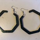 Mi Proyecto del curso: Diseño de joyería en resina. Un proyecto de Diseño de complementos, Artesanía, Diseño de jo, as y DIY de Dina De frutos - 17.06.2021
