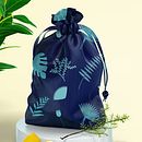 Mi Proyecto del curso: Creación de marca basada en tus propios estampados. Traditional illustration, Br, ing, Identit, Graphic Design, Pattern Design, Fashion Design, and Botanical Illustration project by Alejandra L - 05.21.2021