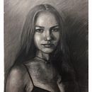 My project in Realistic Portraits Using Charcoal course. Projekt z dziedziny Trad, c, jna ilustracja,  Sztuki piękne,  R, sunek, Portret, R, sunek realist i czn użytkownika amandarobertsart - 25.07.2021