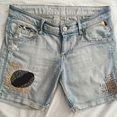 Mi Proyecto del curso: Bordado: reparación de prendas. Un projet de Broderie, Couture, DIY, Upc , et cling de Emma - 23.07.2021