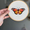 Meu projeto do curso: Técnicas de bordado realista. Traditional illustration, and Embroider project by Gabrielly da Paz Matos Nascimento - 07.25.2021