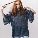 Filet Crochet Dress. Un proyecto de Crochet, Diseño de moda, Creatividad y Artesanía de Gaia Segattini - 02.08.2021
