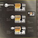 Unlocking the Secrets of Keys . Un projet de Gestion de la conception, Design de l'information, Postproduction photographique, Infographie, Dessin, Illustration numérique , et Dessin numérique de Teresa Fernandes - 05.08.2021