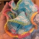 My first crochet coral . % Padma Perez tarafından hazırlanan Sanat ve El Sanatları, Ve Tığ işi projesi - 08.15.2021