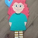 Meu projeto do curso: Papel machê para iniciantes: escultura de personagem colorido. Un proyecto de Diseño de personajes, Diseño de juguetes y Art to de Mel Maranhao - 15.08.2021