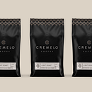Cremelo Coffee. Un proyecto de Diseño, Packaging, Diseño de logotipos, Diseño gráfico y Tipografía de Kevin Craft - 17.08.2021