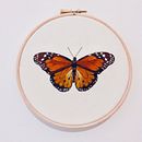 My project in Realistic Embroidery Techniques course. Un projet de Illustration traditionnelle , et Broderie de monia_rumbell - 26.08.2021