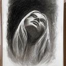 My project in Realistic Portraits Using Charcoal course. Een project van Traditionele illustratie,  Beeldende kunst,  Tekening,  Portrettekening y Realistische tekening van Elena Callegari - 29.08.2021