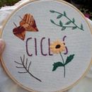 Projeto final Bordado em letras: Ciclos. Un progetto di Ricamo di Luciana Bottiglia - 08.09.2021