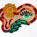 Coral - Tapete Tufting. Un proyecto de Diseño, Artesanía y Bellas Artes de Luiza Caldari - 15.09.2021