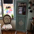 Mi Proyecto del curso: Restauración y transformación de muebles para principiantes. Un progetto di Artigianato, Interior design, DIY, Falegnameria , Upc e cling di Kathy Araya - 18.09.2021