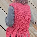 Mi Proyecto del curso: Macramé: crea prendas de ropa únicas. Un proyecto de Diseño de complementos, Artesanía, Tejido y Macramé de Susana Escribano - 23.09.2021