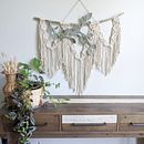 Macrame Flower Crown Wall Hanging . 3D, Macramé, and Fiber Arts project by String Theories Fiber Design - 10.04.2021
